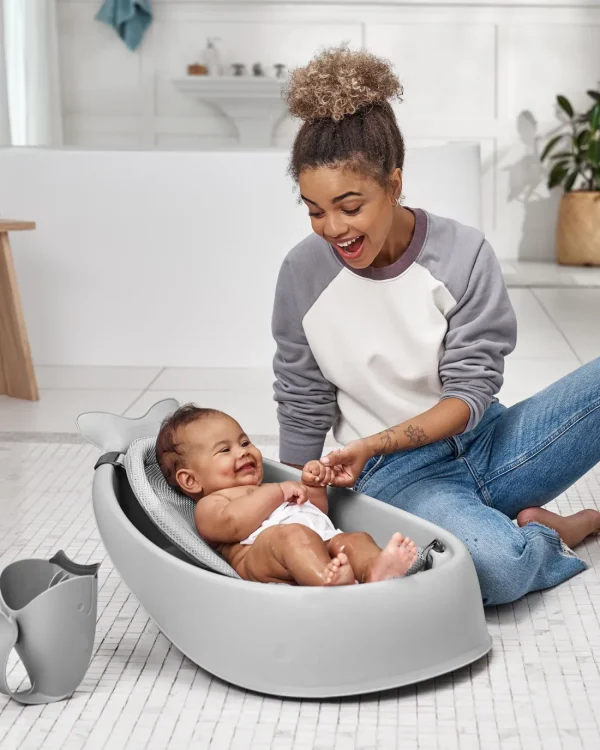 Skip Hop MOBY® Waterfall Bath Rinser - Grey Outlet