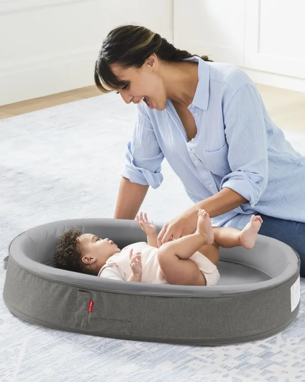 Skip Hop Playful Retreat Baby Nest - Grey Melange Outlet