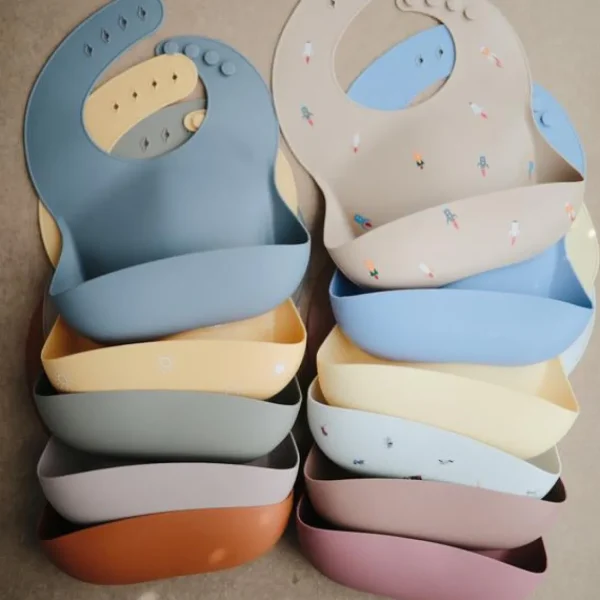 Mushie Silicone Baby Bib - Rocket Ship Sale